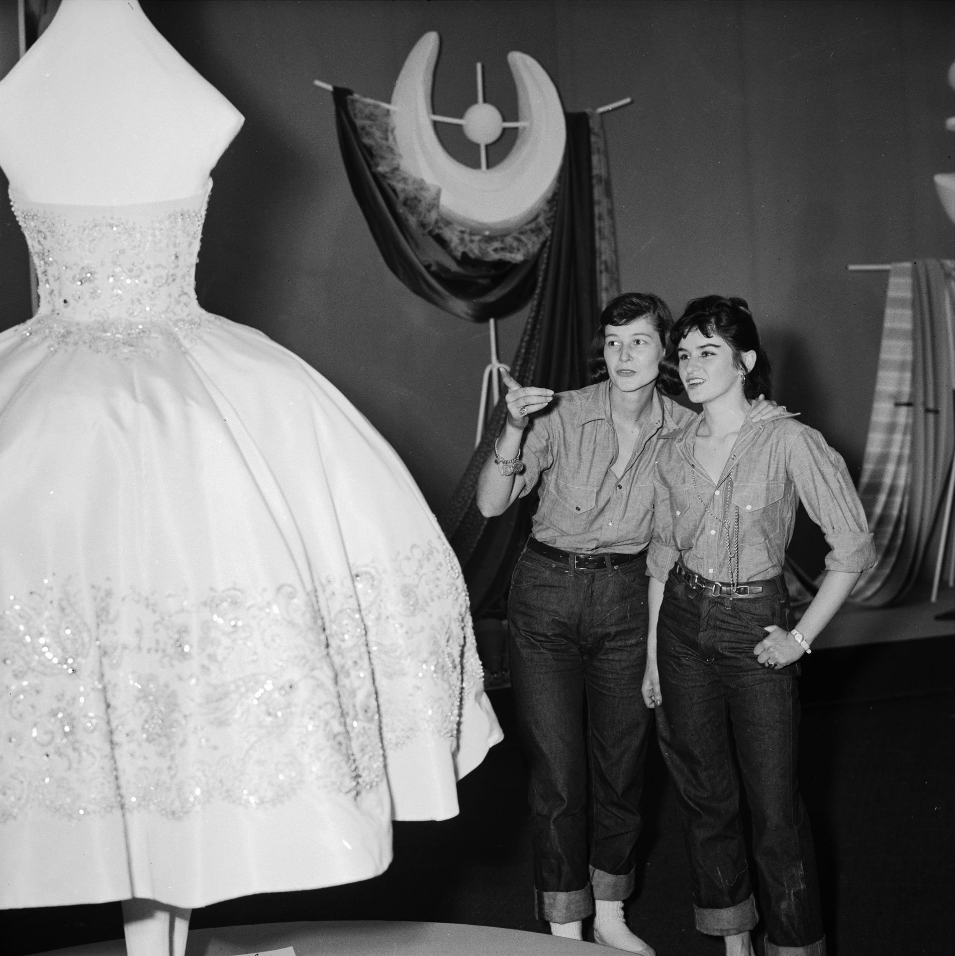 Saffa 1958. Die Schweizerische Ausstellung für Frauenarbeit in Zürich. Fotografien: Rolf Spengler. Quelle: Bildarchiv, ETH-Bibliothek