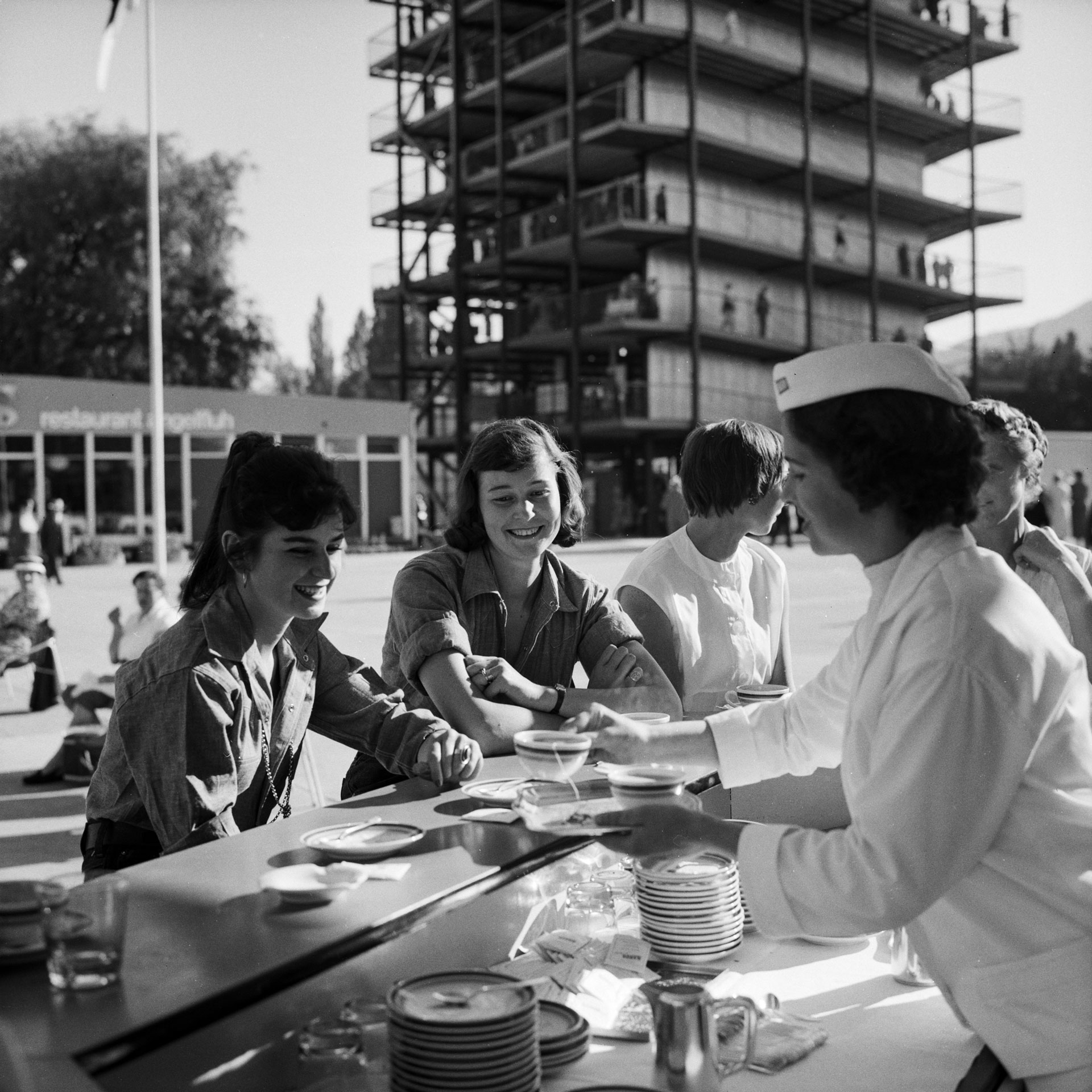 Saffa 1958. Die Schweizerische Ausstellung für Frauenarbeit in Zürich. Fotografien: Rolf Spengler. Quelle: Bildarchiv, ETH-Bibliothek
